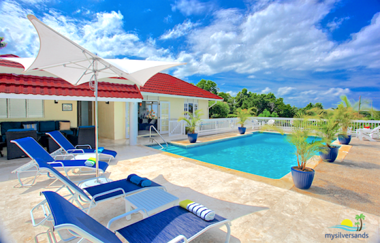 2074_aberdeen-villa-pool-villa-sw-easyHDR-604x386