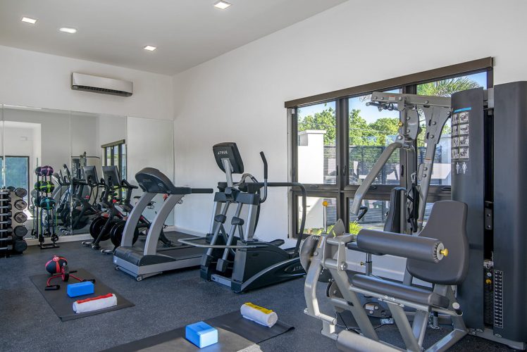 Happy-Hour-Dbay-ALL-IN-EXP-80