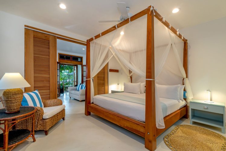 Naseberry-IDLE-AWHILE-7