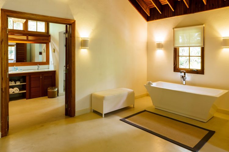 SEAGRAPE-IDLEAWHILE-22