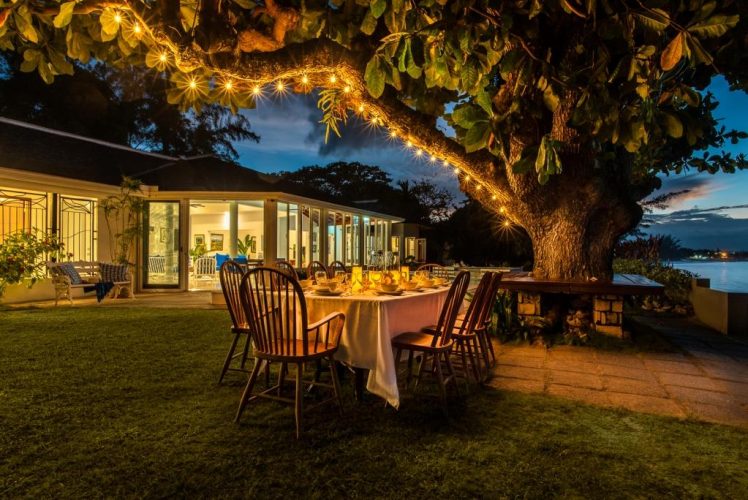 Siesta-Runaway-Bay-Exterior-4