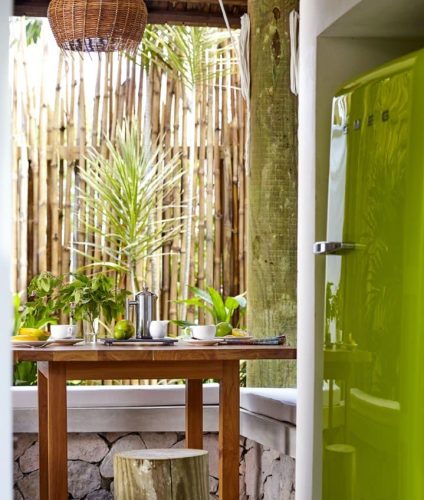 beach hut dune bthrm