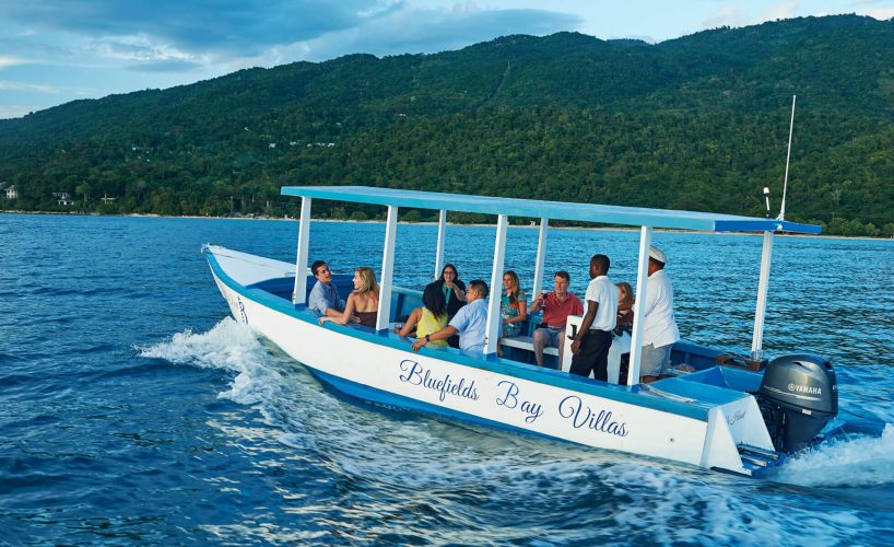 groups-boat-excursion