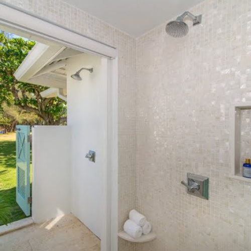 thumbs_Tradewinds-new-outdoor-shower (1)
